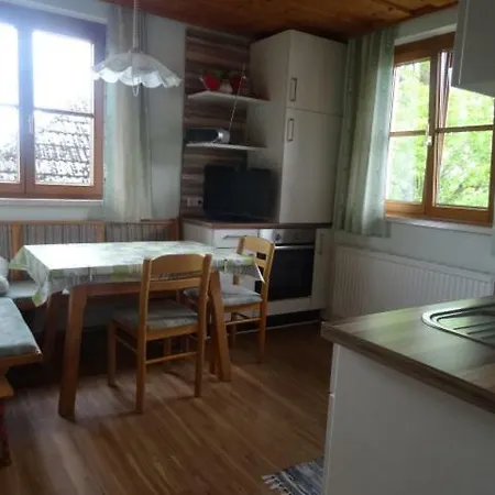 Desl's Little Farm Waldburg